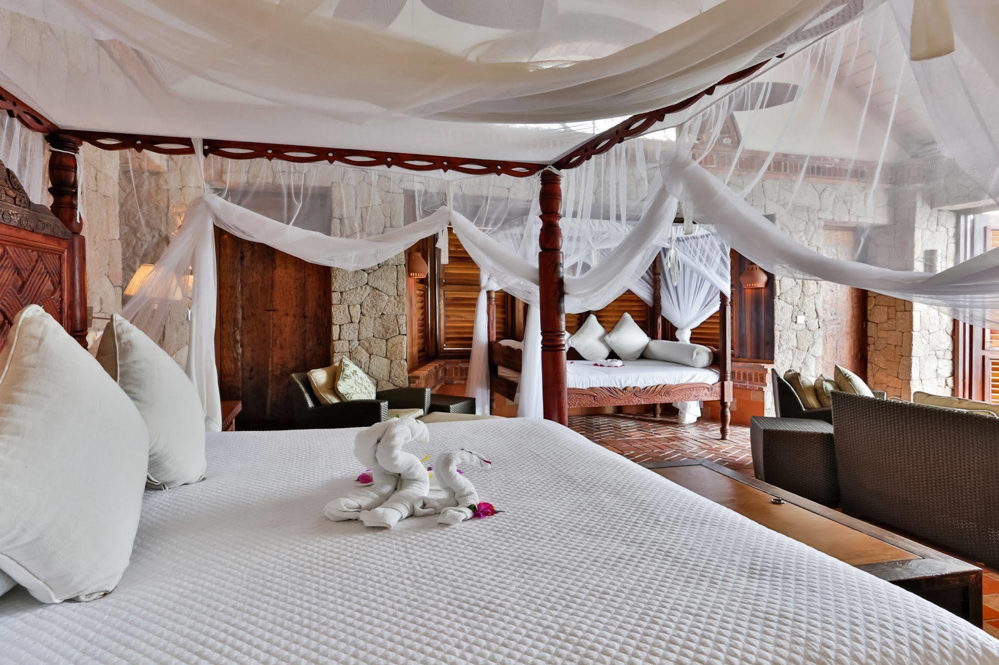 Caille Blanc Villa & Hotel (Adults Only) Mamin Luaran gambar